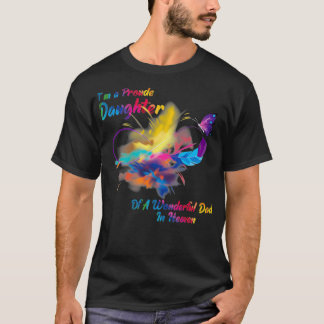 私は天国の誇りを持った素晴らしいパパの娘だ Tシャツ