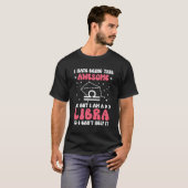 私は天秤座〔占星術の〕十二宮図サイン天秤座占星術 Tシャツ (正面フル)