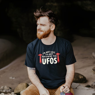 私は失ったUFOだ後を追よ – おもしろい Tシャツ