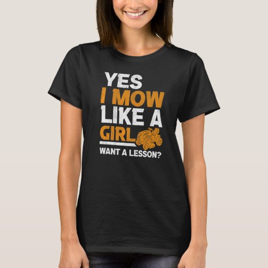 私は女の子の芝刈り庭師の草刈り芝刈りモのように刈る Tシャツ (正面)