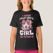 私は女の子遊のサッカーが好きだと知っている Tシャツ (正面)