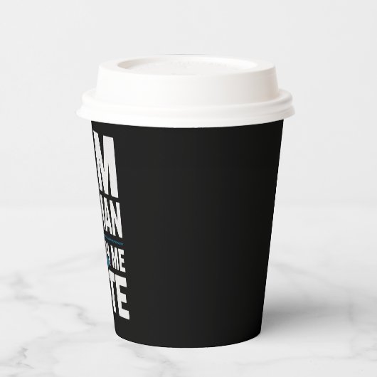 私は女性は私の投票を見ているヴィンテージ 紙コップ (左)