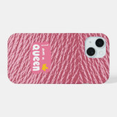 私は女王様 / ライトピンク iPhone 15ケース (裏面横)