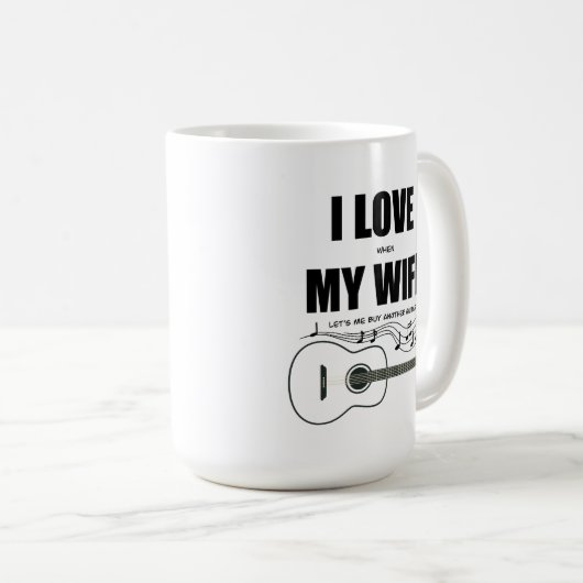 私は妻が私にもう一つのギターを買貸してるのが好き コーヒーマグカップ (正面右)