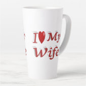 私は妻のかわいい赤文字 カフェラテマグ (右アングル)