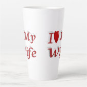 私は妻のかわいい赤文字 カフェラテマグ (正面)