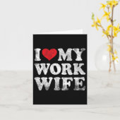 私は妻のバレンタインデーおもしろいが大好き カード (黄色い花)