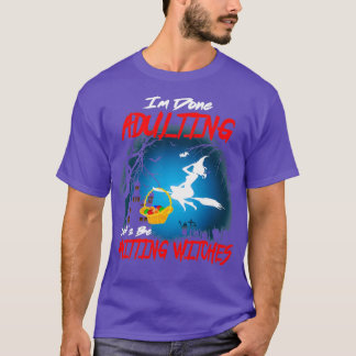 私は姦淫を行う編み物魔女 Tシャツ