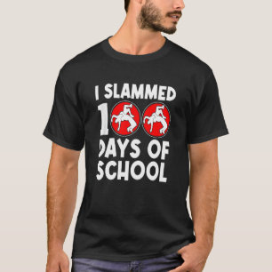私は学校の日100日Bの100レスリングを叩いた Tシャツ