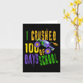 私は学校の100日を粉砕 – モンスタートラックの愛 カード (黄色い花)