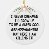 私は孫娘になるとは夢にも思わなかった セラミックオーナメント (裏面)