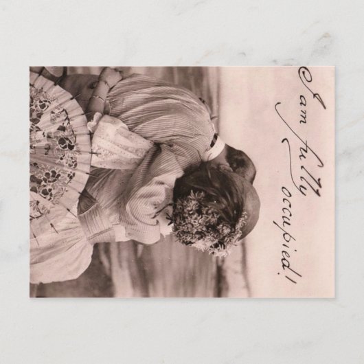 「私は完全に占領されている!」ロマンチックなヴィンテージキス おもしろい ポストカード (正面)