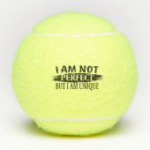 私は完璧ではないが、私は完璧であユニークる テニスボール (正面)
