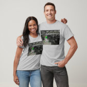 私は実験室の野球を遊びます Tシャツ (ユニセックス)
