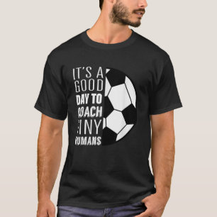 私は小さな人間サッカーおもしろいコーチのトレーナーをコーチ Tシャツ