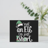 私は小妖精や小人ではない私は短いクリスマスおもしろいクリスマス シーズンポストカード (スタンド正面)