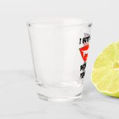 私は少し飲む問題を抱えているヴァンパイア・ファング ショットグラス (左)