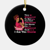 私は嵐の強い女性乳がん戦士 セラミックオーナメント (正面)