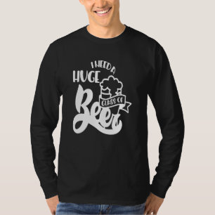 私は巨大なビールキャンピングレイクパパママおもしろいSas好き Tシャツ
