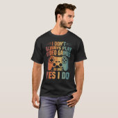 私は常にビデオゲー遊ムのコントローラーのゲーム Tシャツ (正面フル)