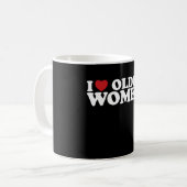 私は年上の女性が大好き クールなハート コーヒーマグカップ (正面左)