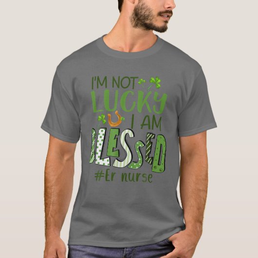 私は幸運ではない私は登賛美録されたナースSt Pat Tシャツ (正面)
