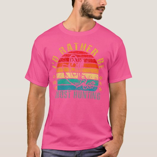 私は幽霊狩りになるおもしろい Tシャツ (正面)