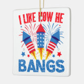 私は彼がカップルのマッチング家族の懇親会を打つ方法が好き セラミックオーナメント (左)