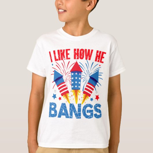 私は彼がカップルのマッチング家族の懇親会を打つ方法が好き Tシャツ (正面)