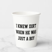 私は彼が少年の頃に泥を知った 紙コップ (裏面)