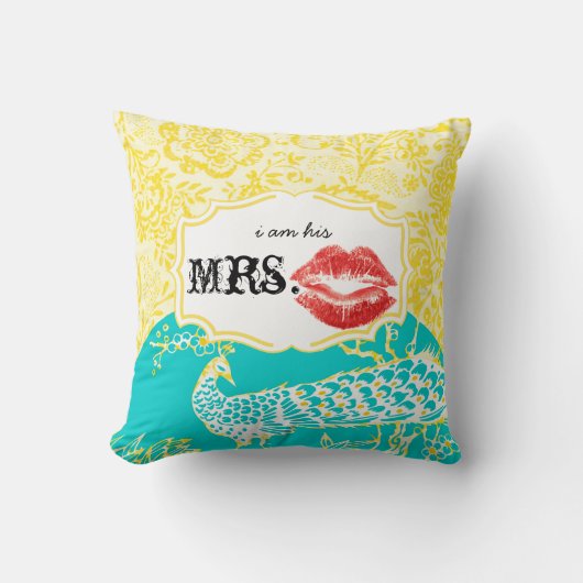 私は彼のミセス・レッド・リップ・ヴィンテージ・フローラ・ピーコック クッション (正面)