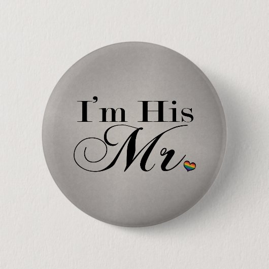 私は彼の氏ゲイプライドタイポグラフィとレインボーハート 缶バッジ (正面)