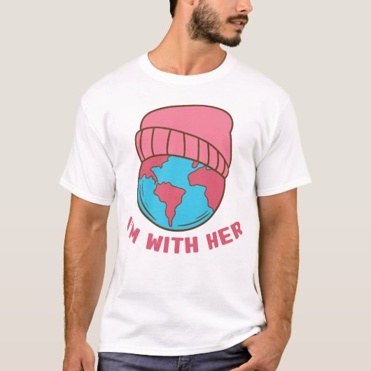 私は彼女と一緒にいる – Earth Day Graphic with Beanie Tシャツ (正面)