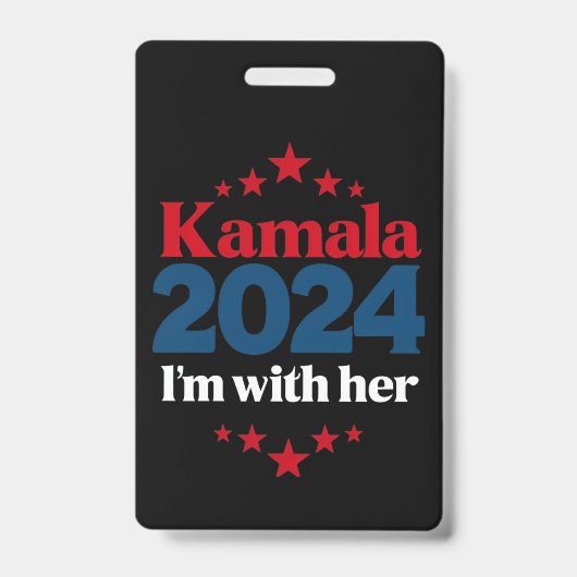 私は彼女と共に カマラ 2024年大統領にカマラを バッジ (正面)