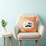 私は彼女のミスターMustache Peach Peacock枕 クッション<br><div class="desc">タンジェリンモダンヴィンテージ孔雀結婚式招待状</div>