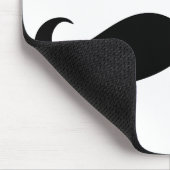 私は彼女の口ひげのプレゼントを探す マウスパッド (コーナー)