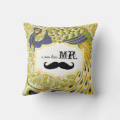 私は彼女の黄紫の口ひげ孔雀の枕だ クッション (裏面)