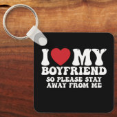 私は彼氏が大好きだから私から遠くにとどまって キーホルダー (正面)