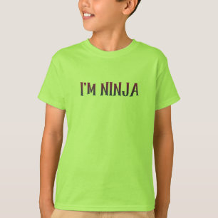 私は忍者誇りを持ったかわいい戦士の男の子だ Tシャツ