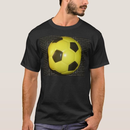 私は思いやりに黄色と黒のサッカーが大好き Tシャツ (正面)