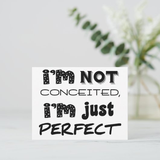 私は思い上がらない、私は完璧だ ポストカード (スタンド正面)