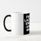 「私は怠惰ではない、私はエネルギーのモードに救いる」コーヒーM モーフィングマグカップ (左)