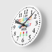 私は恐ろしく素晴らしい子供を作った ラウンド壁時計 (傾斜)