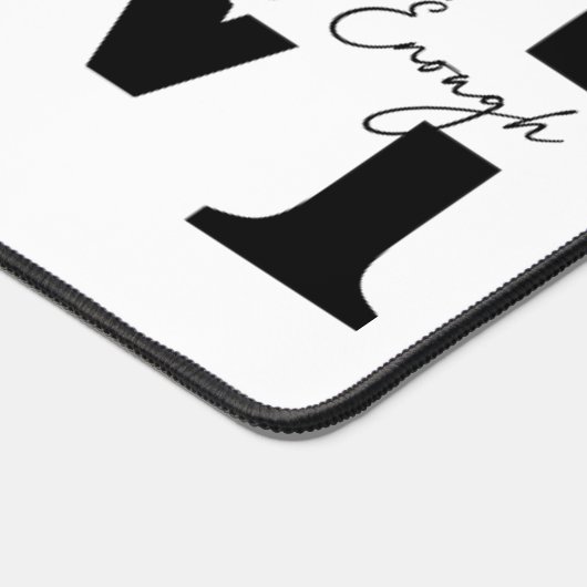 私は愛され、選ばれ、価値があり、勝利し、十分である デスクマット (コーナー)