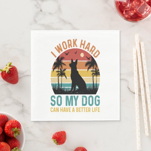 私は懸命で犬の生活を良くできるように働く スタンダードランチョンナプキン (インサイチュ)