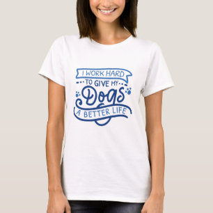 私は懸命犬を働く Tシャツ