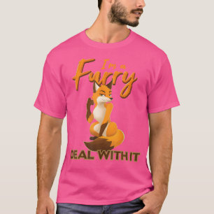私は擬人化されたキツネ・フルソと激しい取り組みをしている Tシャツ