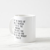 私は新たに醸造されたコーヒー・マグの臭いを愛します コーヒーマグカップ (正面左)