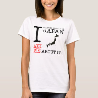 私は日本で外国に調査しました! Tシャツ