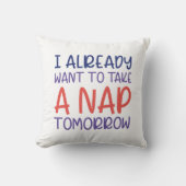 私は明日はもう昼寝したい クッション (正面)